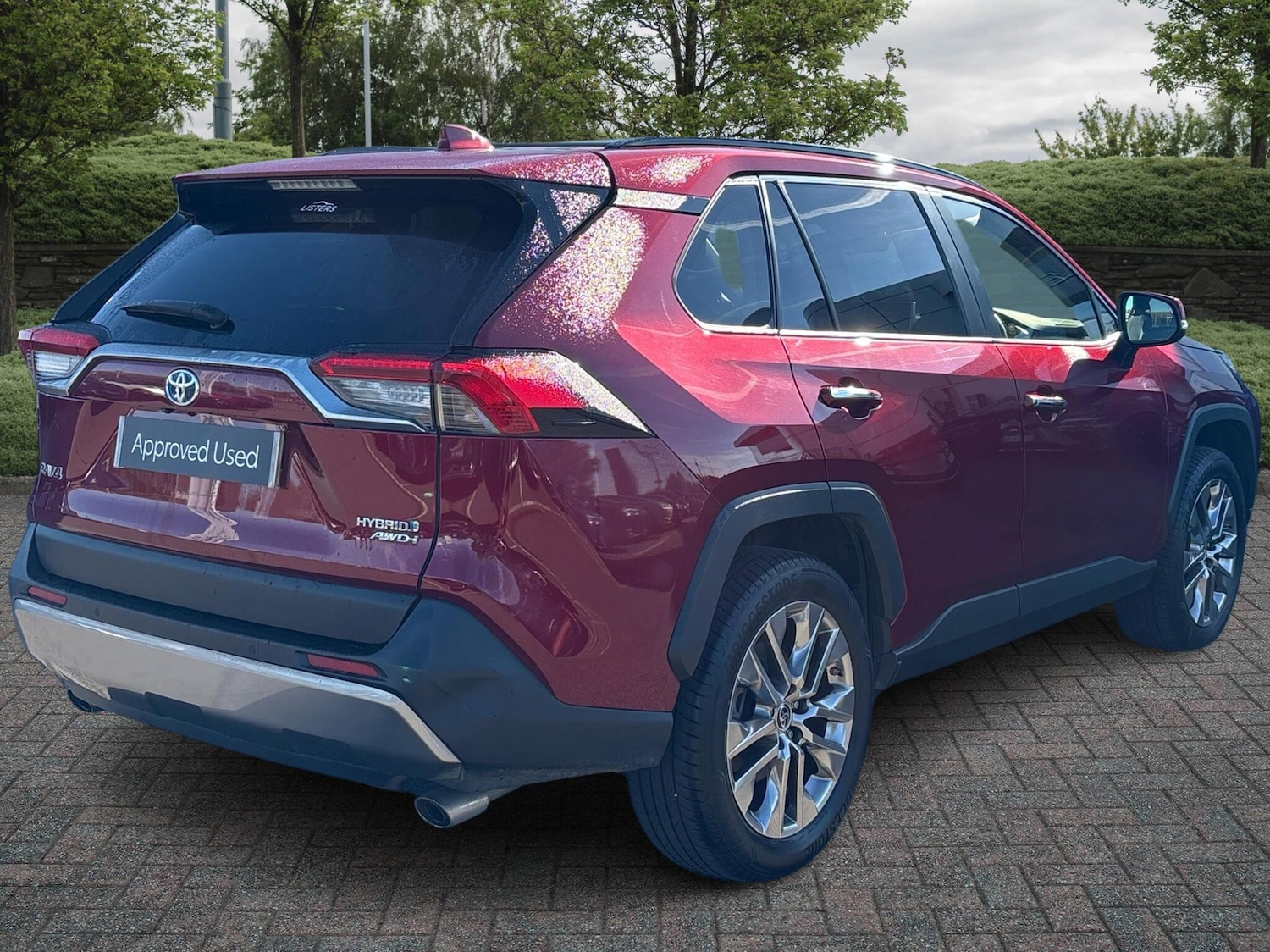 Used Toyota RAV4 2022 for sale - 76111712: Photo 2