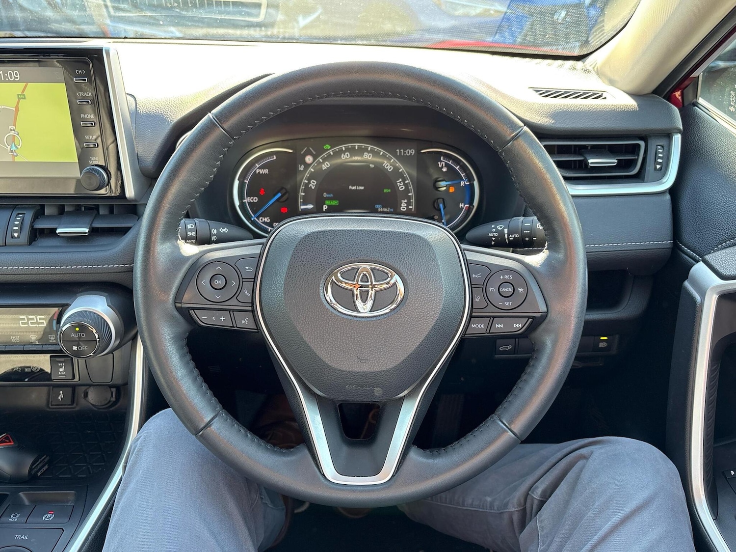 Used Toyota RAV4 2022 for sale - 76111712: Photo 9