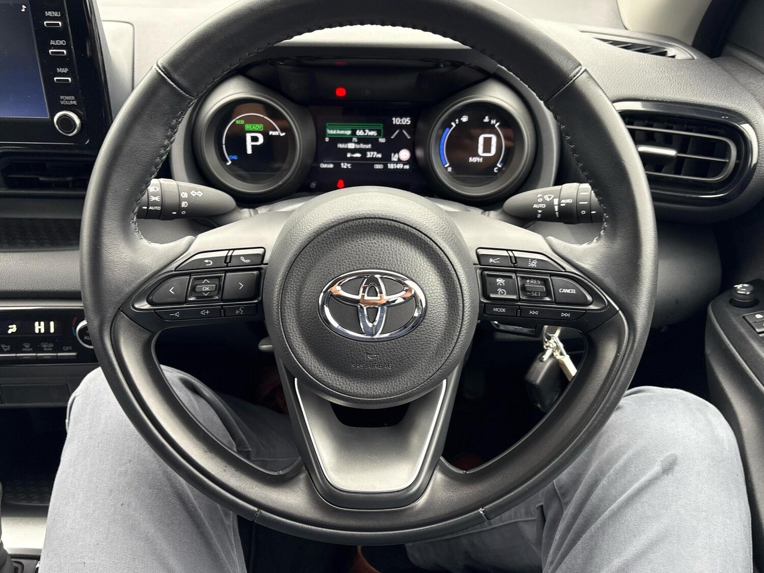 Used Toyota Yaris 2022 for sale - 76073790: Photo 10