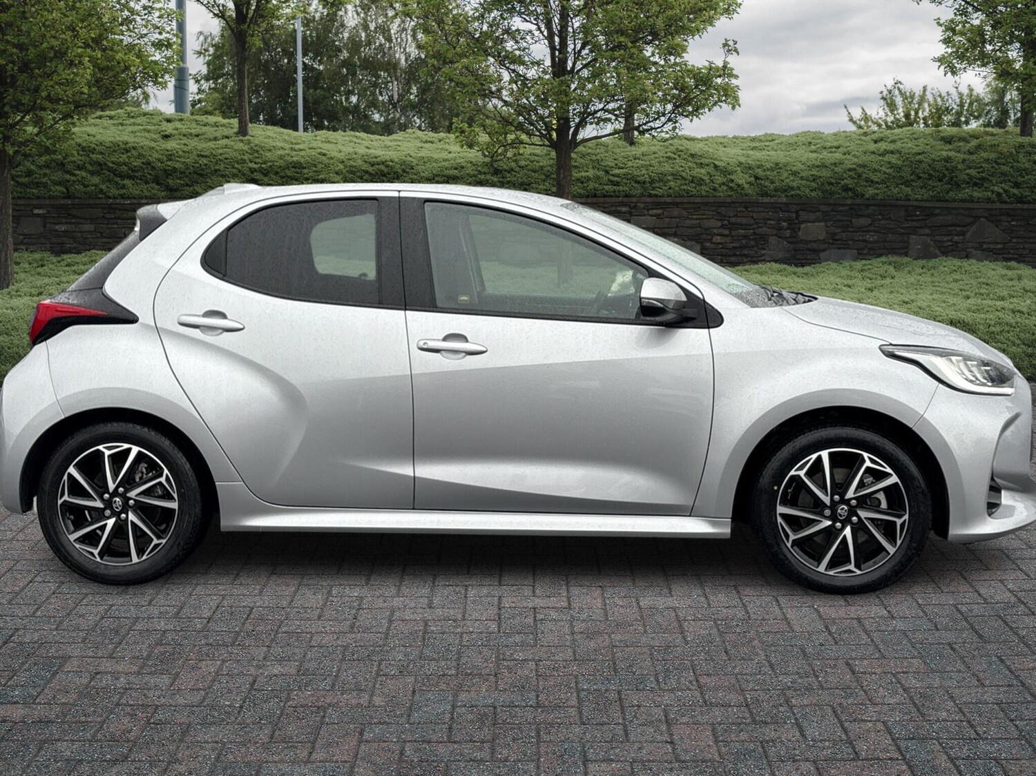 Used Toyota Yaris 2022 for sale - 76073790: Photo 13