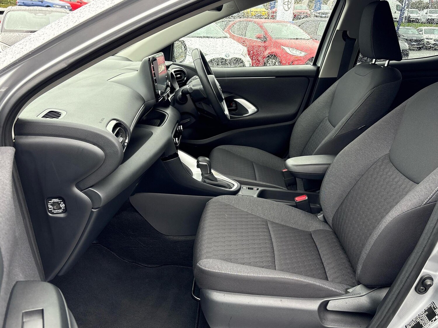 Used Toyota Yaris 2022 for sale - 76073790: Photo 16