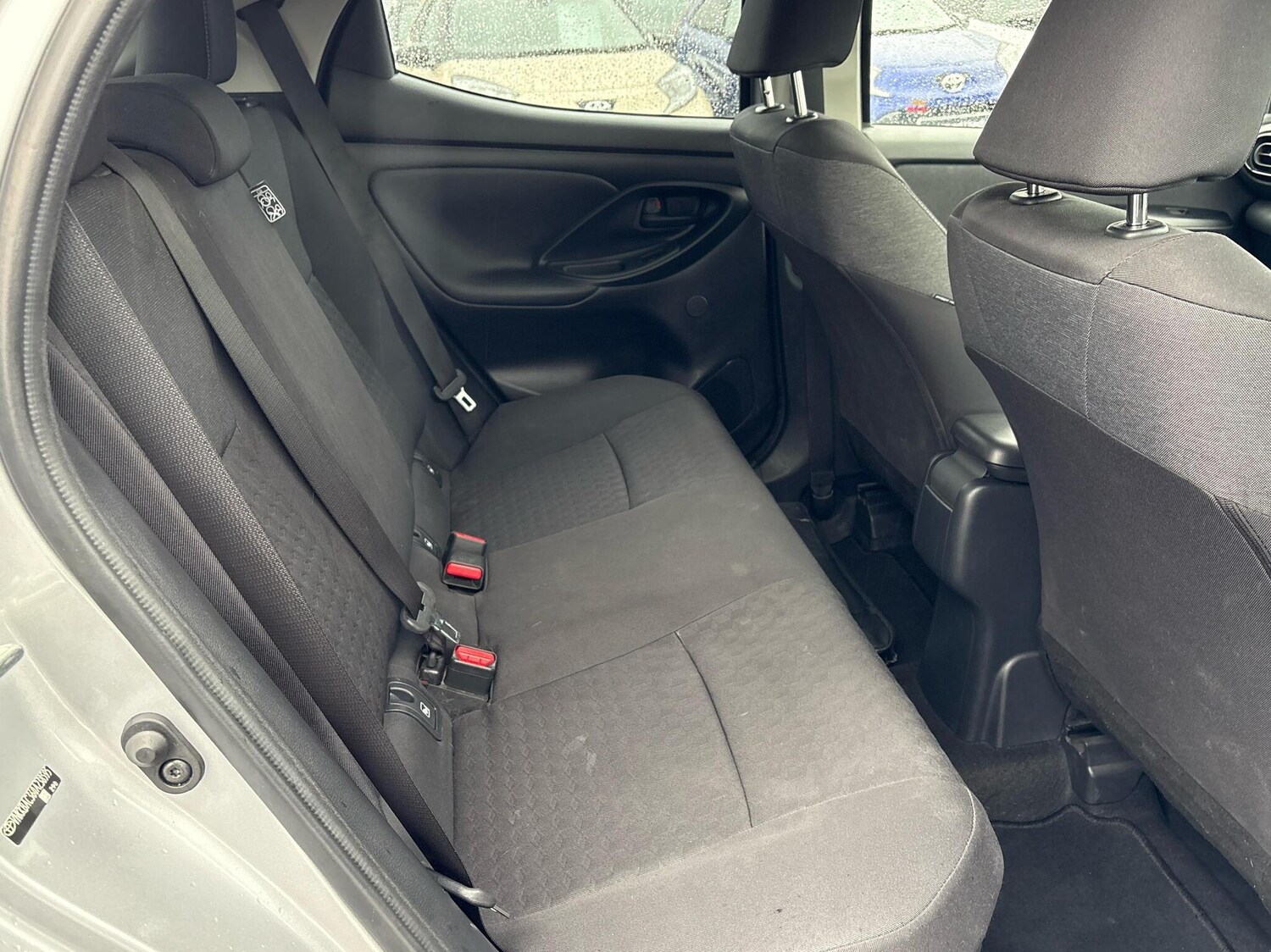 Used Toyota Yaris 2022 for sale - 76073790: Photo 19
