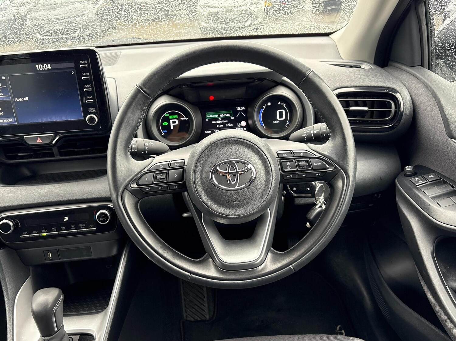 Used Toyota Yaris 2022 for sale - 76073790: Photo 7