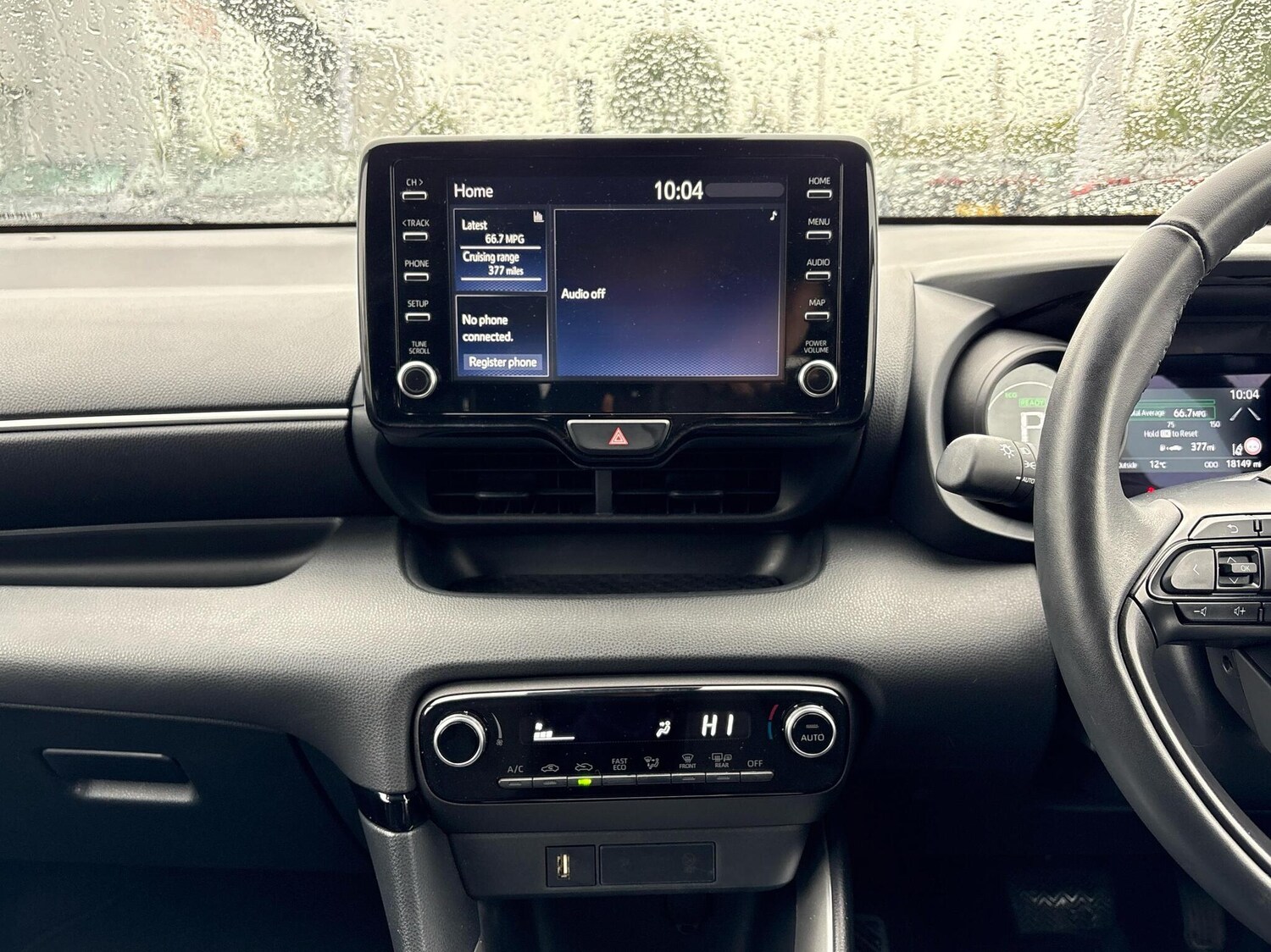 Used Toyota Yaris 2022 for sale - 76073790: Photo 8