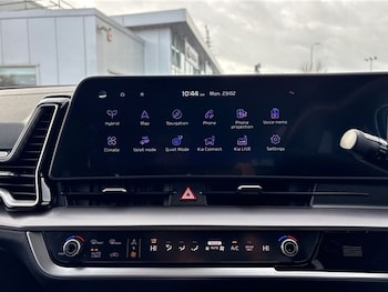 Used Kia Sportage 2024 for sale - 77587996: Photo