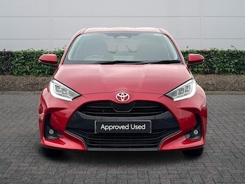 Used Toyota Yaris 2024 for sale - 77157513: Photo