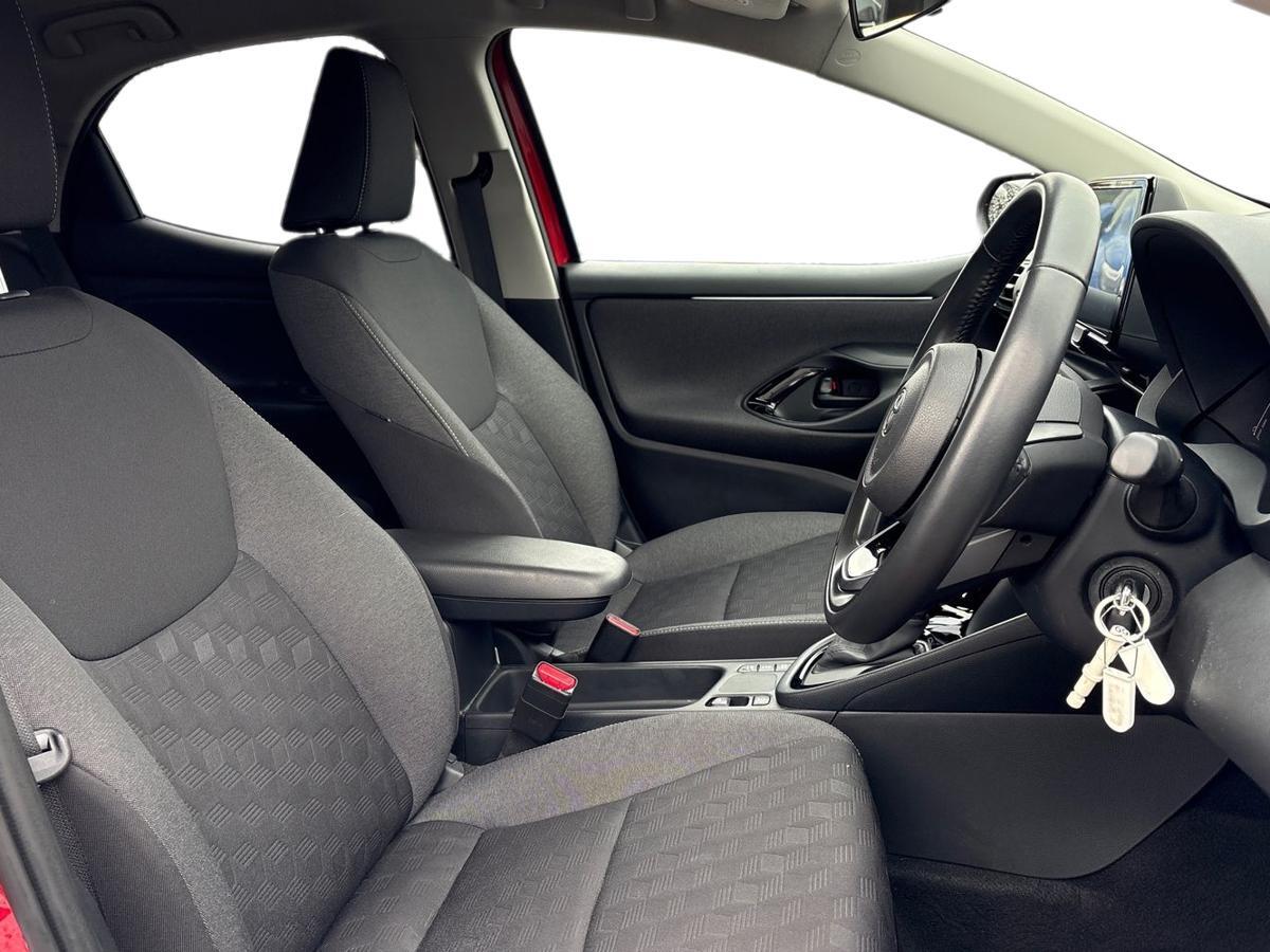 Used Toyota Yaris 2024 for sale - 77525760: Photo 12