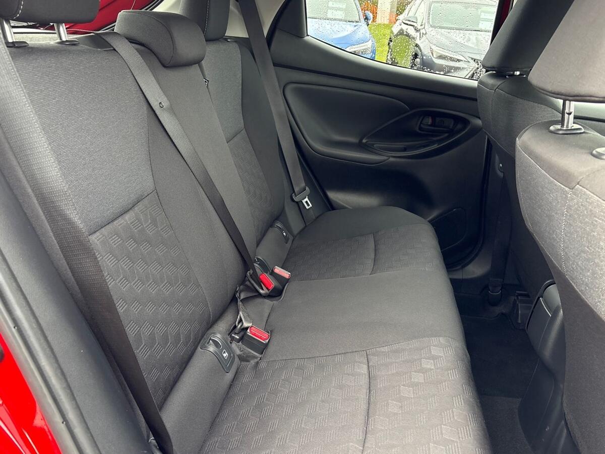 Used Toyota Yaris 2024 for sale - 77525760: Photo 18