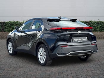 Used Toyota C-HR 2026 for sale - 79591659: Photo