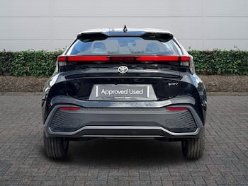 Used Toyota C-HR 2026 for sale - 79591659: Photo