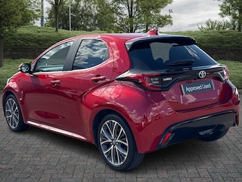 Used Toyota Yaris 2023 for sale - 75842452: Photo