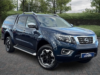 Used Nissan Navara 2020 for sale - 75659632: Photo