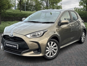 Used Toyota Yaris 2022 for sale - 76400326: Photo