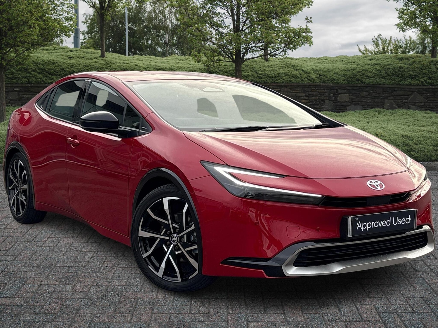 Used Toyota Prius 2025 for sale - 76514405: Photo 1