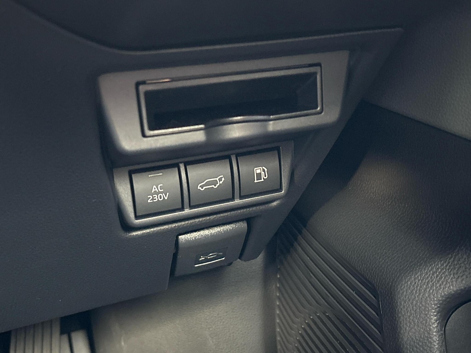 Used Toyota Prius 2025 for sale - 76514405: Photo 13