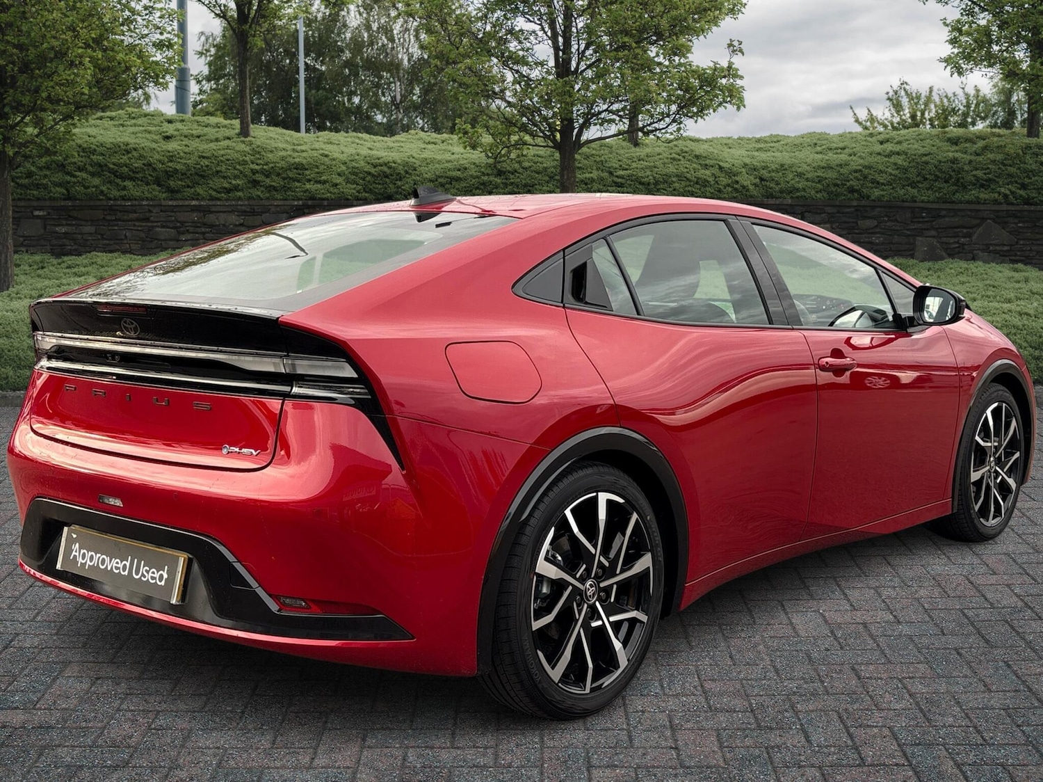 Used Toyota Prius 2025 for sale - 76514405: Photo 2