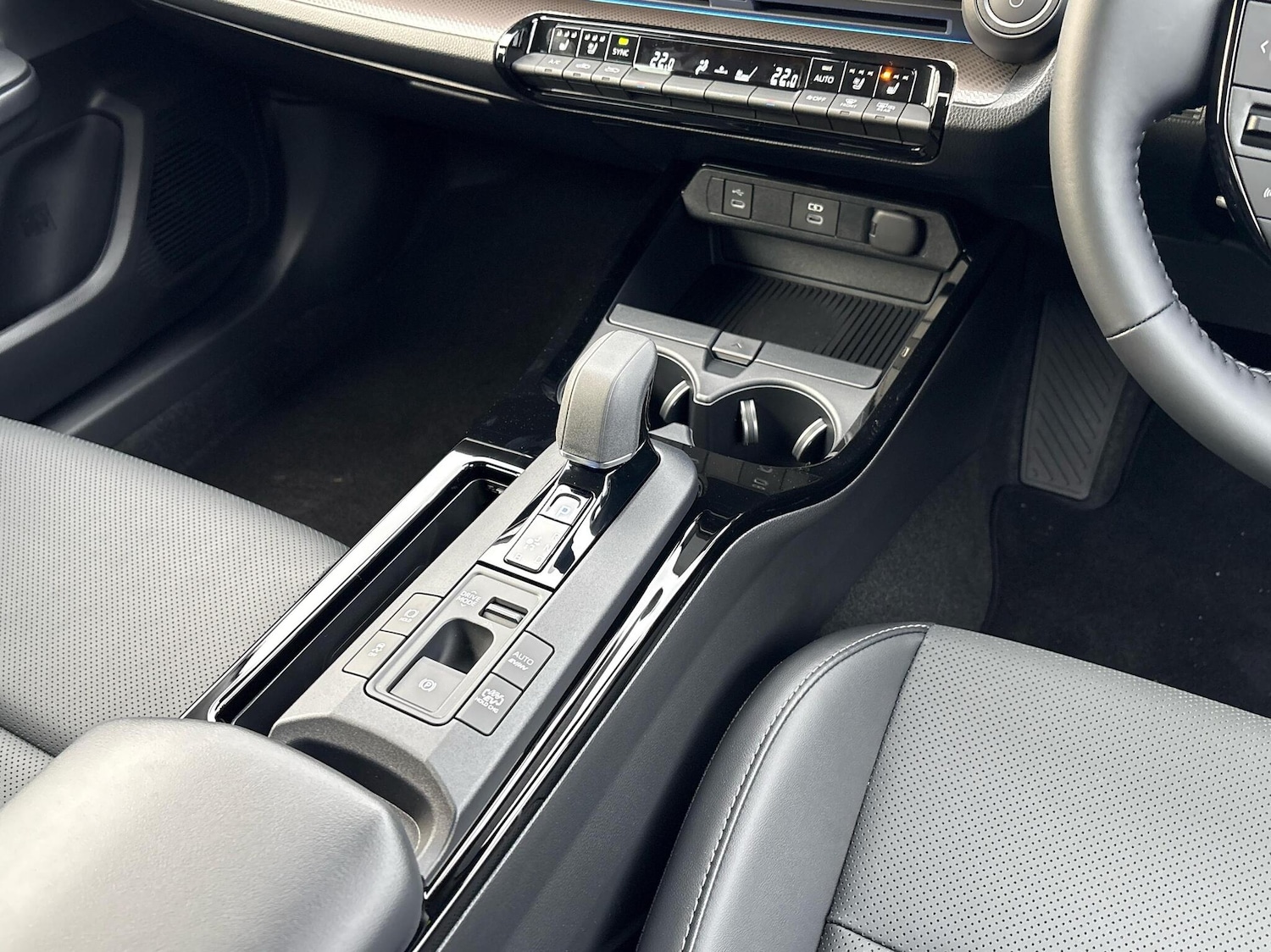 Used Toyota Prius 2025 for sale - 76514405: Photo 6