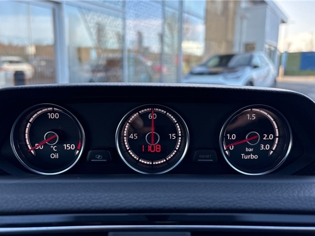 Used Volkswagen Scirocco 2017 for sale - 77525758: Photo 6