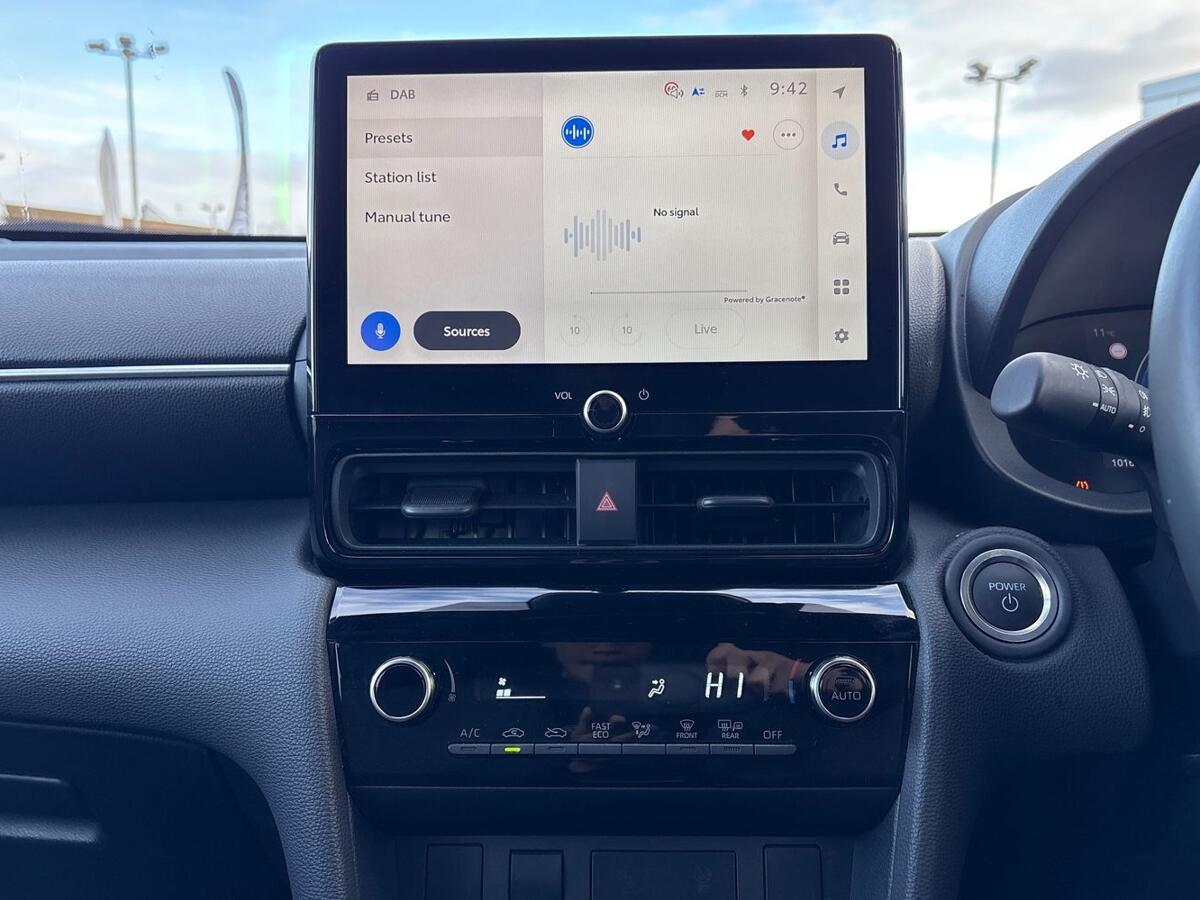 Used Toyota Yaris 2025 for sale - 77346383: Photo 11