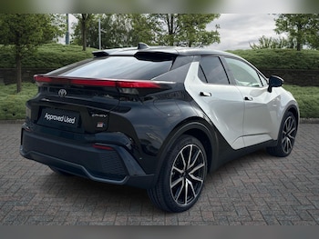 Used Toyota C-HR 2025 for sale - 75966524: Photo