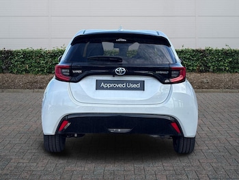 Used Toyota Yaris 2023 for sale - 78059324: Photo