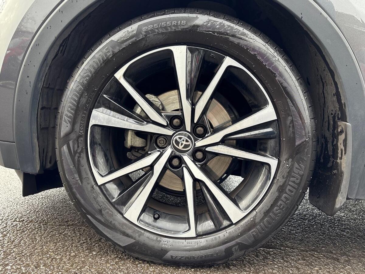 Used Toyota C-HR 2025 for sale - 77013632: Photo 15