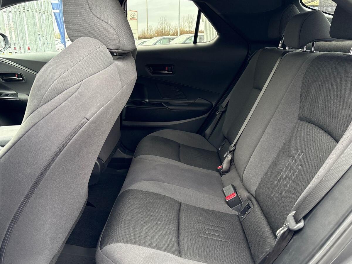 Used Toyota C-HR 2025 for sale - 77013632: Photo 17