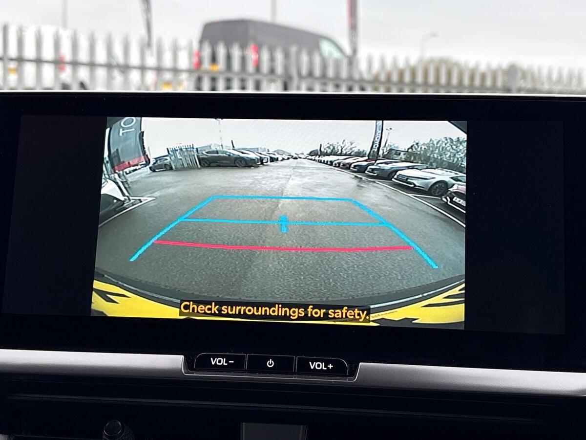 Used Toyota C-HR 2025 for sale - 77013632: Photo 19