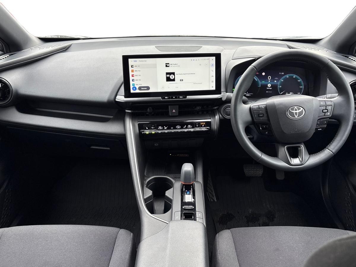 Used Toyota C-HR 2025 for sale - 77013632: Photo 8