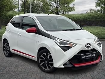 Used Toyota AYGO 2021 for sale - 76073824: Photo
