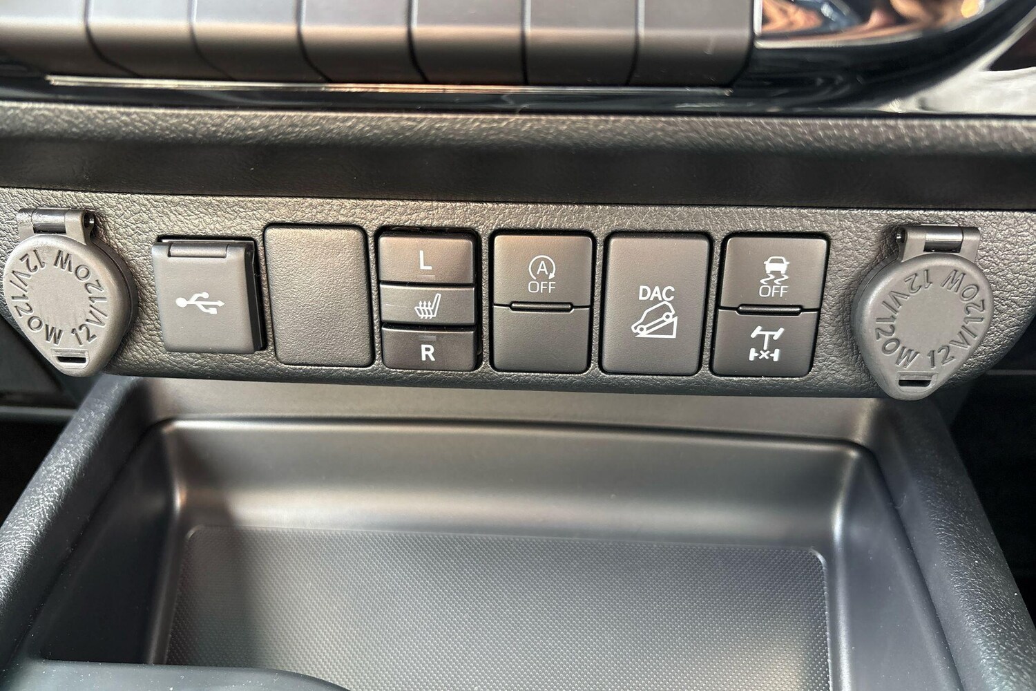 Used Toyota Hilux 2025 for sale - 76514409: Photo 12