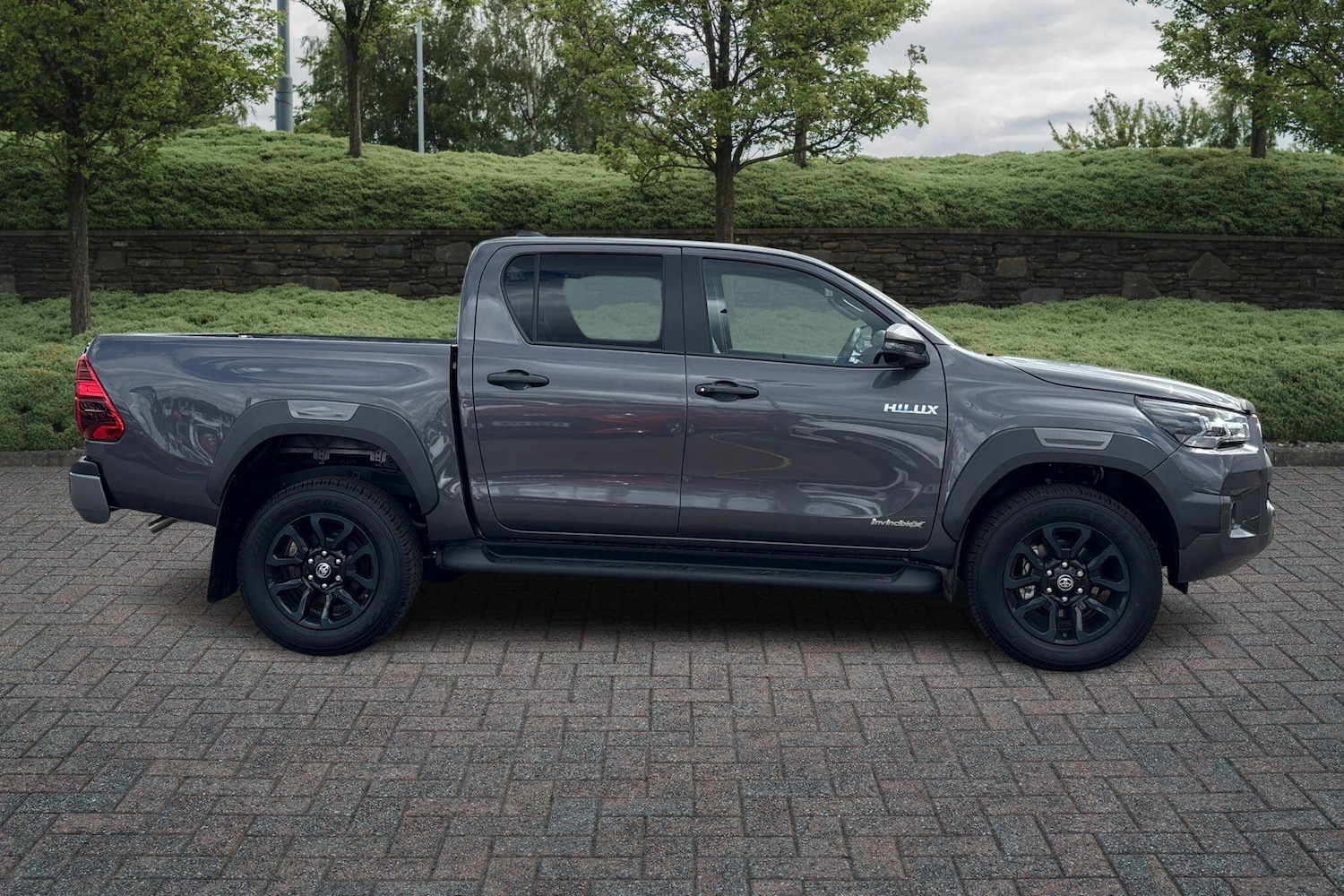 Used Toyota Hilux 2025 for sale - 76514409: Photo 14