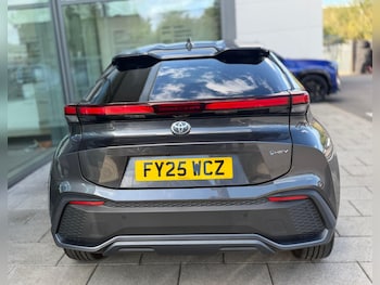 Used Toyota C-HR 2025 for sale - 76033174: Photo 4