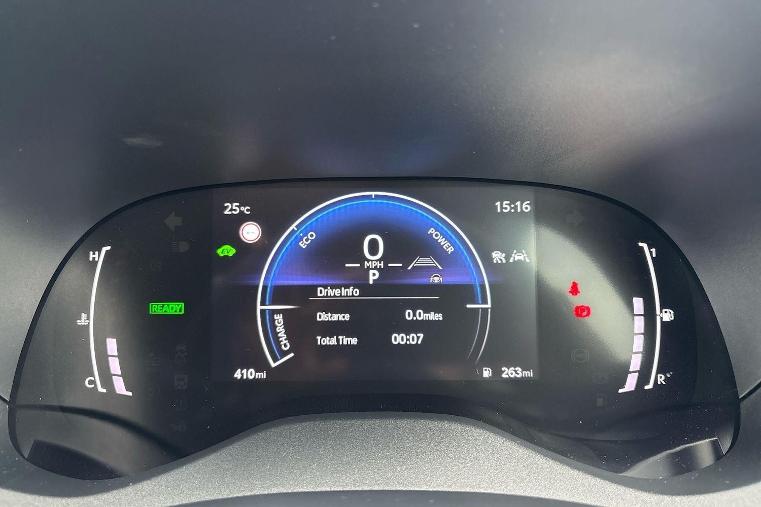 Used Toyota Yaris Cross 2025 for sale - 76486674: Photo 11