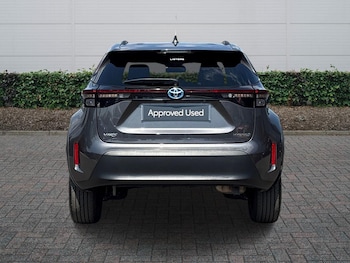 Used Toyota Yaris 2023 for sale - 79050777: Photo