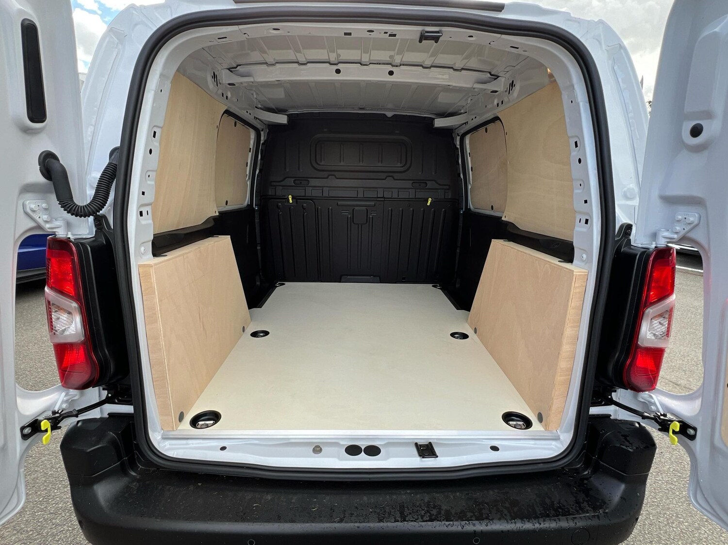 Vehicle 14