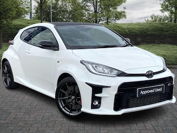 Used Toyota Yaris 2023 for sale - 75624748: Photo