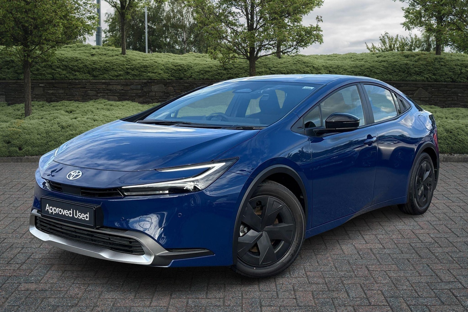 Used Toyota Prius 2025 for sale - 76635375: Photo 3