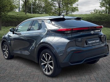 Used Toyota C-HR 2024 for sale - 75416309: Photo