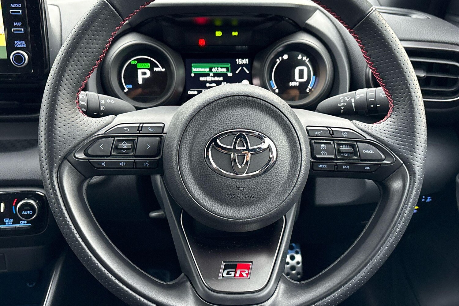 Used Toyota Yaris 2023 for sale - 76400321: Photo 31