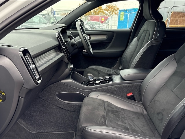 Used Volvo XC40 2022 for sale - 76434256: Photo 14