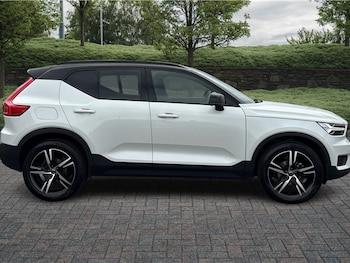 Used Volvo XC40 2022 for sale - 76434256: Photo