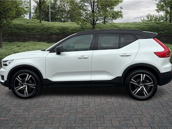 Used Volvo XC40 2022 for sale - 76434256: Photo