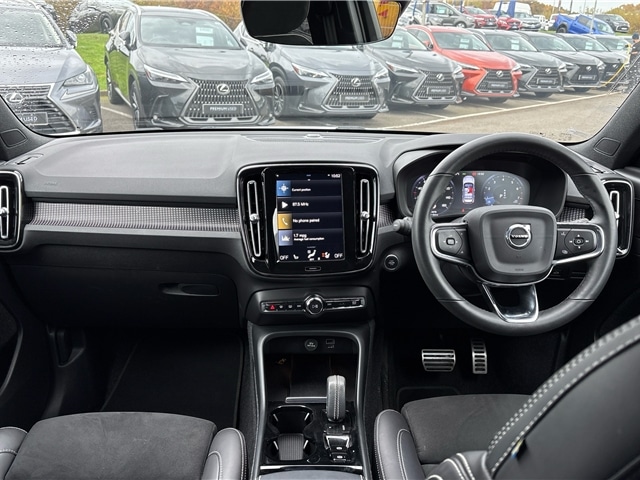 Used Volvo XC40 2022 for sale - 76434256: Photo 9