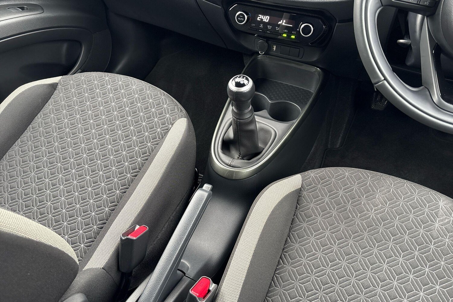 Used Toyota Aygo X 2023 for sale - 77525748: Photo 6