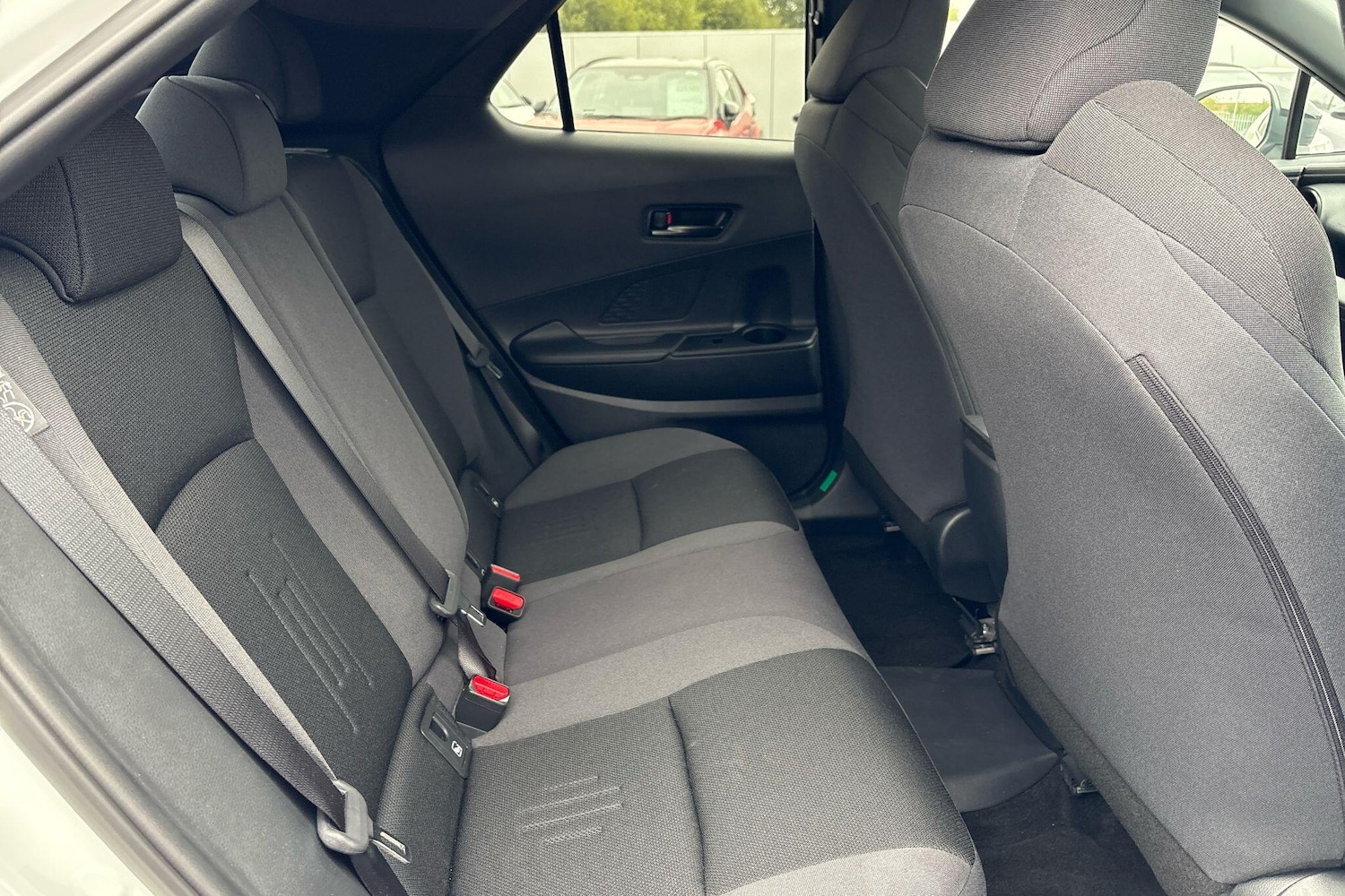 Used Toyota C-HR 2025 for sale - 76486670: Photo 21