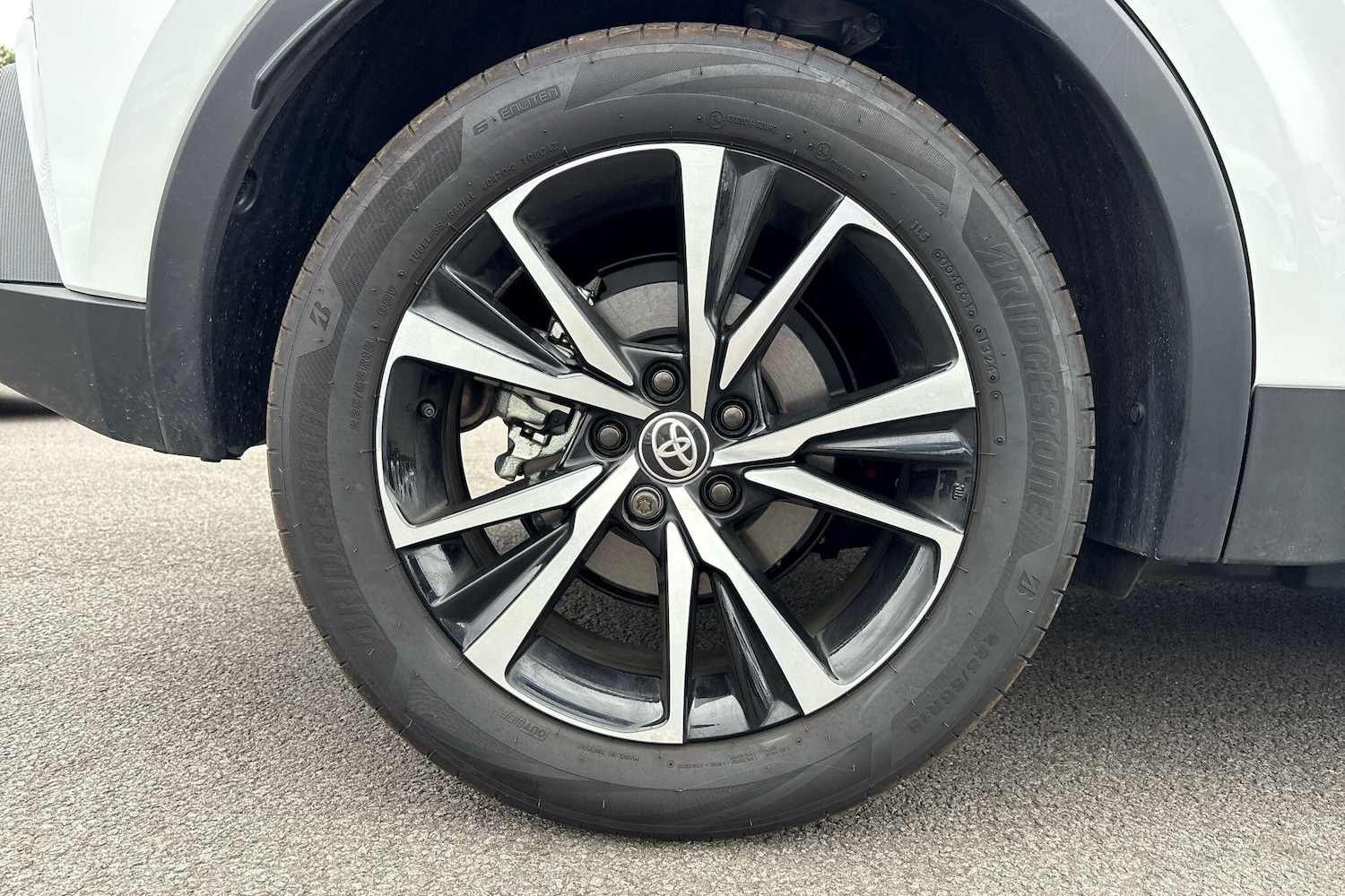 Used Toyota C-HR 2025 for sale - 76486670: Photo 23