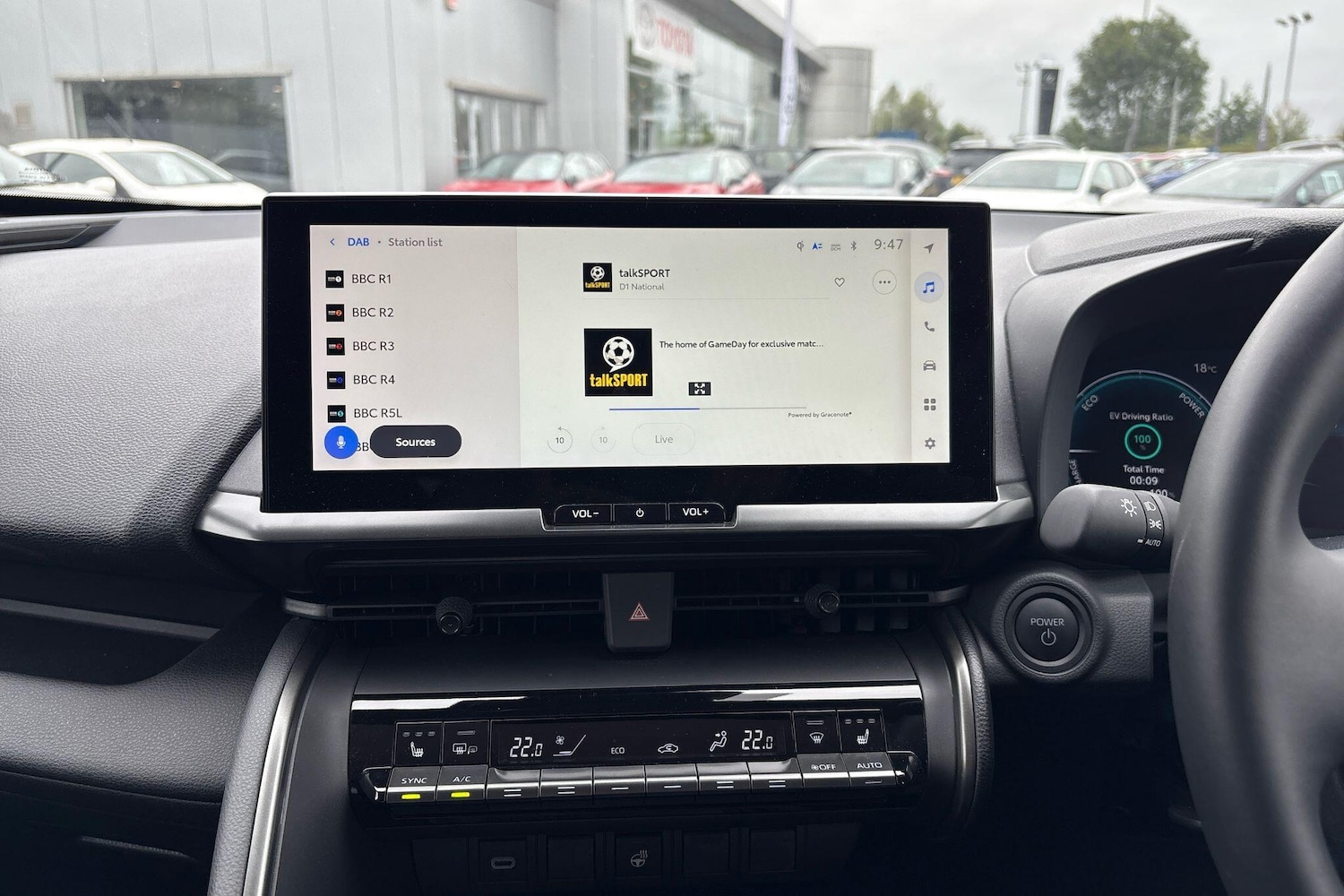 Used Toyota C-HR 2025 for sale - 76486670: Photo 8