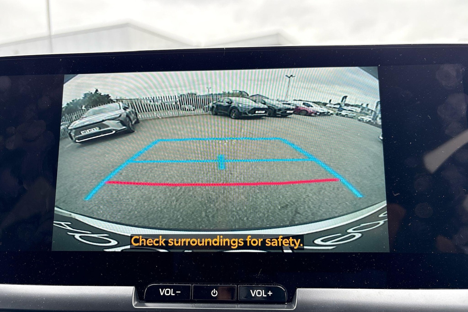 Used Toyota C-HR 2025 for sale - 76486670: Photo 9