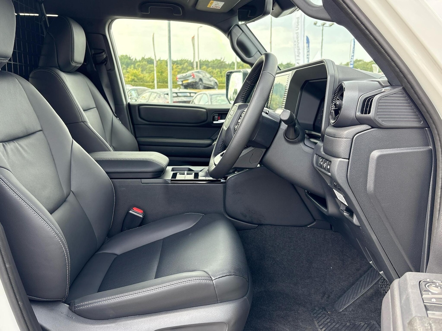 Used Toyota Land Cruiser 2025 for sale - 76486584: Photo 11